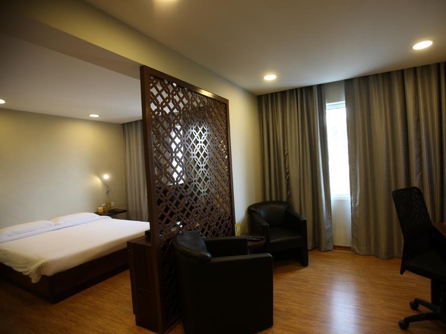 Keys Prima By Lemon Tree Hotels, Pimpri, Pune מראה חיצוני תמונה